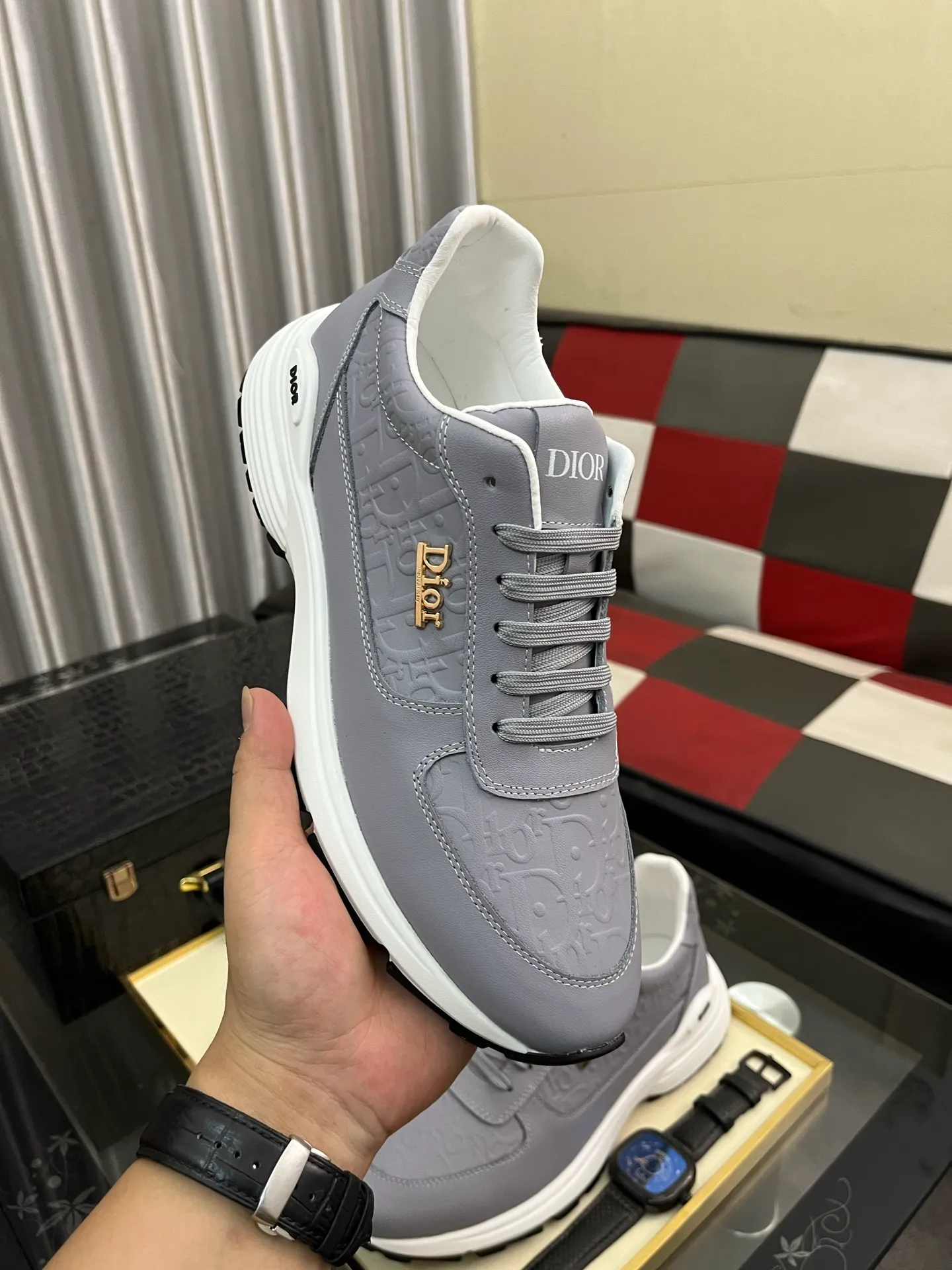 Men's Men's Shoes 💰440⌚️⌚️《DIOR*》The latest and most popular casual shoes, top brand [seduce] luxury~purchasing agent, top~quality. [Strong] The upper is made of imported breathable cowhide with woven material ➕ breathable sheepskin feet (•) and fine workmanship. Original stylish and stylish soft rubber wear-resistant and non-slip outsole, light and comfortable on the foot, size: 38-443️⃣colors available